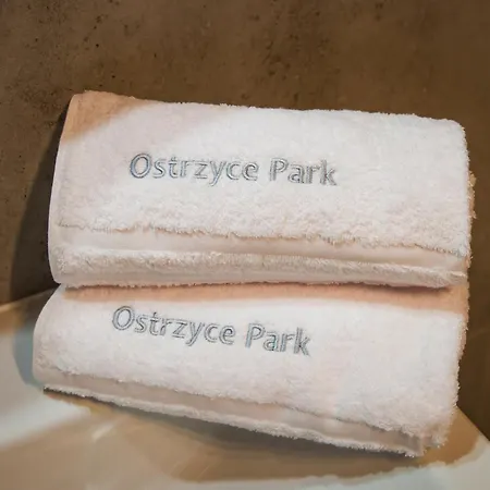 Park Apartment *
